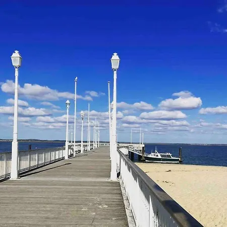 Apartamento Free Parking, Proche Gare/plage/centre+ Netflix Arcachón