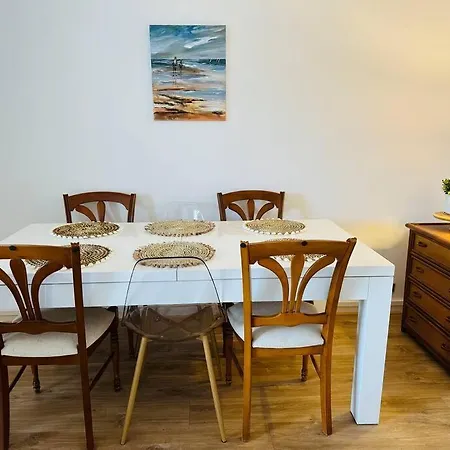 Apartment Free Parking, Proche Gare/plage/centre+ Netflix