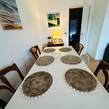 Free Parking, Proche Gare/plage/centre+ Netflix Apartment